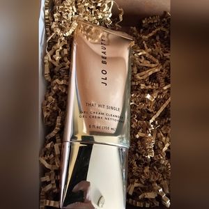 THAT HIT SINGLE Gel Cream Cleanser